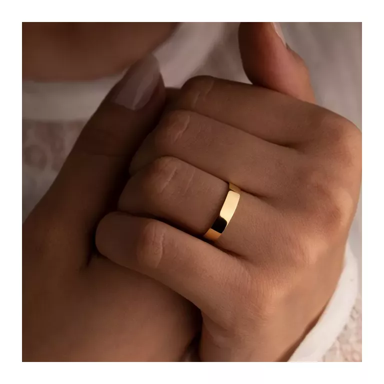 Aliança de Casamento em Ouro 4mm Bahamas (Bazar Rosê)