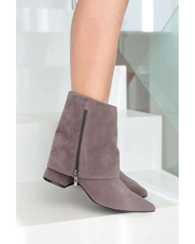 BOTA CAPA CINZA KIARA - FLUÍDA