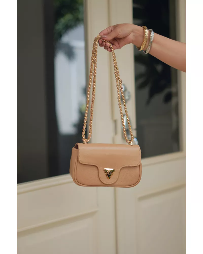 LILI - BOLSA EM COURO NUDE - FLUÍDA