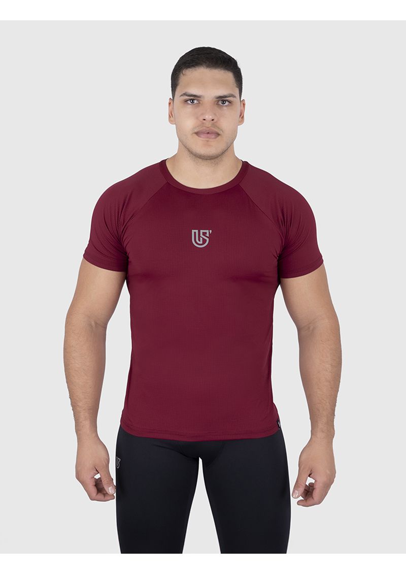 Camiseta Bordô USUP Aerodry Manga Curta de Poliamida Proteção Solar UV40+