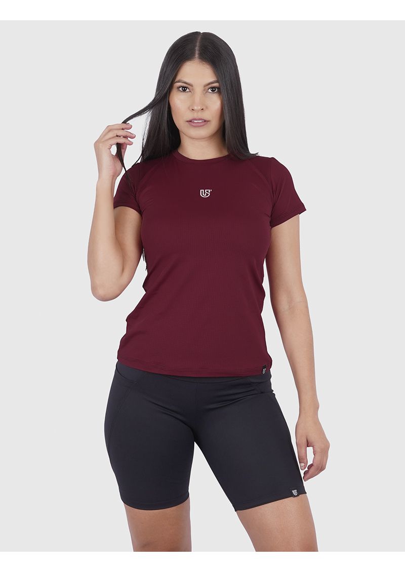 Camiseta Bordô Usup Aerodry Babylook Manga Curta de Poliamida Proteção Solar UV40+