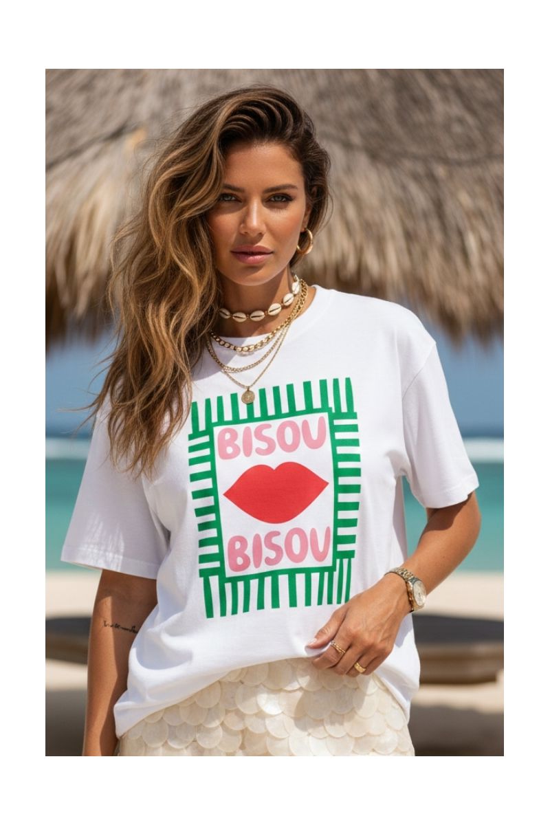 Camiseta Feminina Bisou Bisou