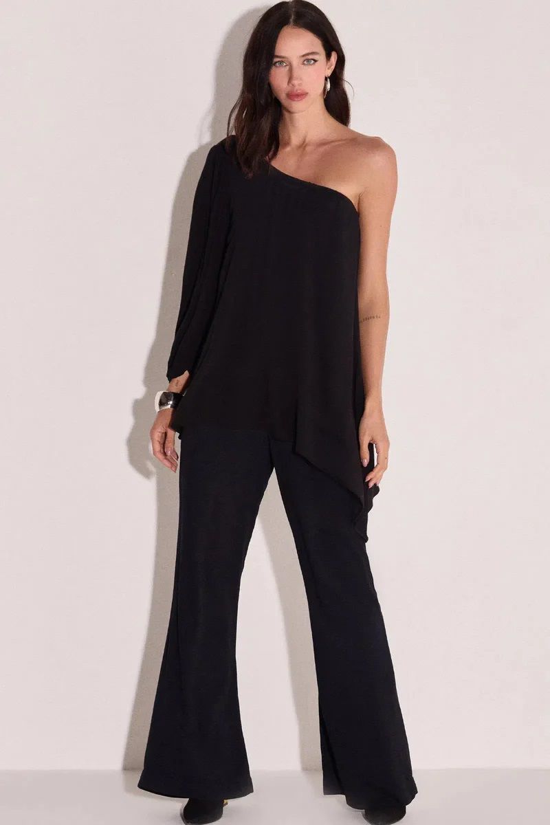 Blusa Assimétrica Em Crepe Preto