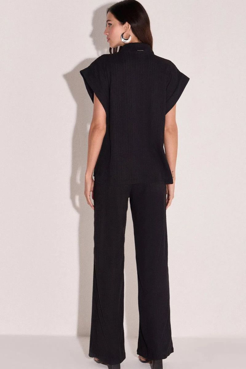 Calça Wide Leg Em Malha Tricô Com Shorts Forro Preto
