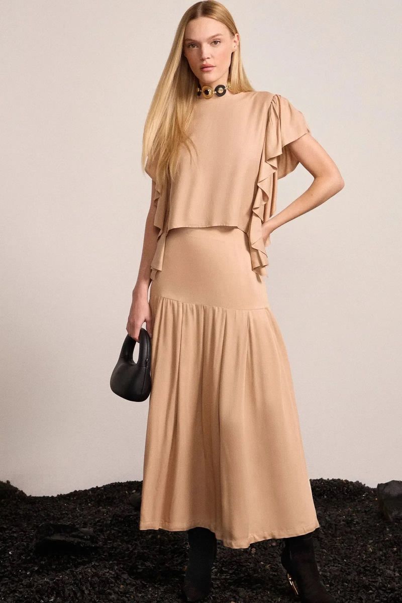 Saia Maxi Midi com Pregas em Viscose Bege