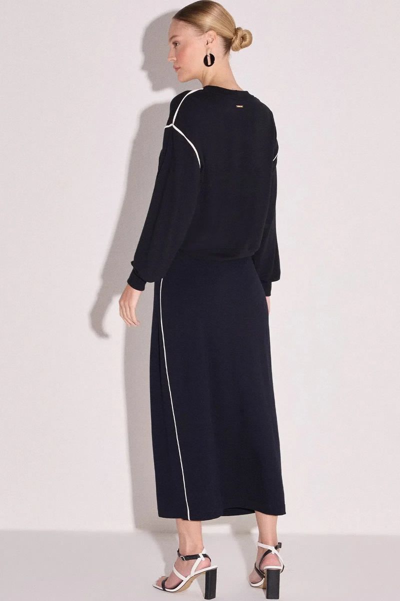 Saia Maxi Midi em Molevisco Preto