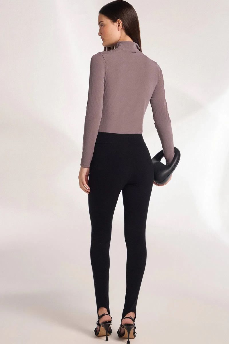 Legging Fusô em Malha Estruturada