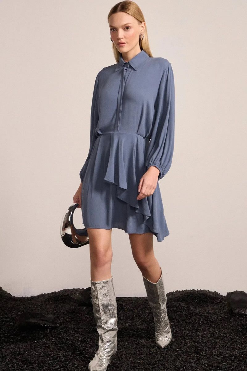 Vestido Chemise em Crepe Azul Escuro