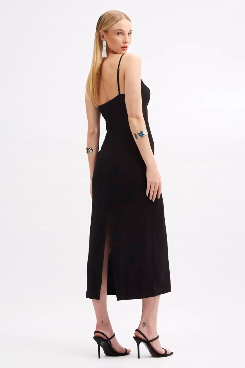 Vestido Sommer Midi Alça Preto