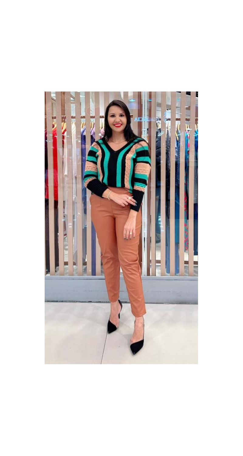 Calça cigarrete zara couro fake de P.U Ref:3078