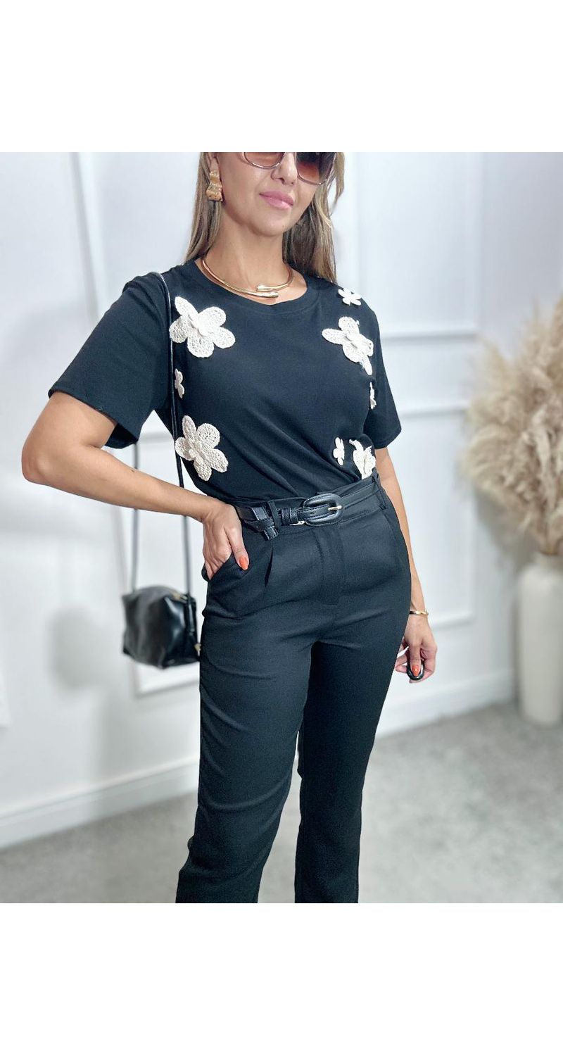 Blusa Flor bordada Ref:3550