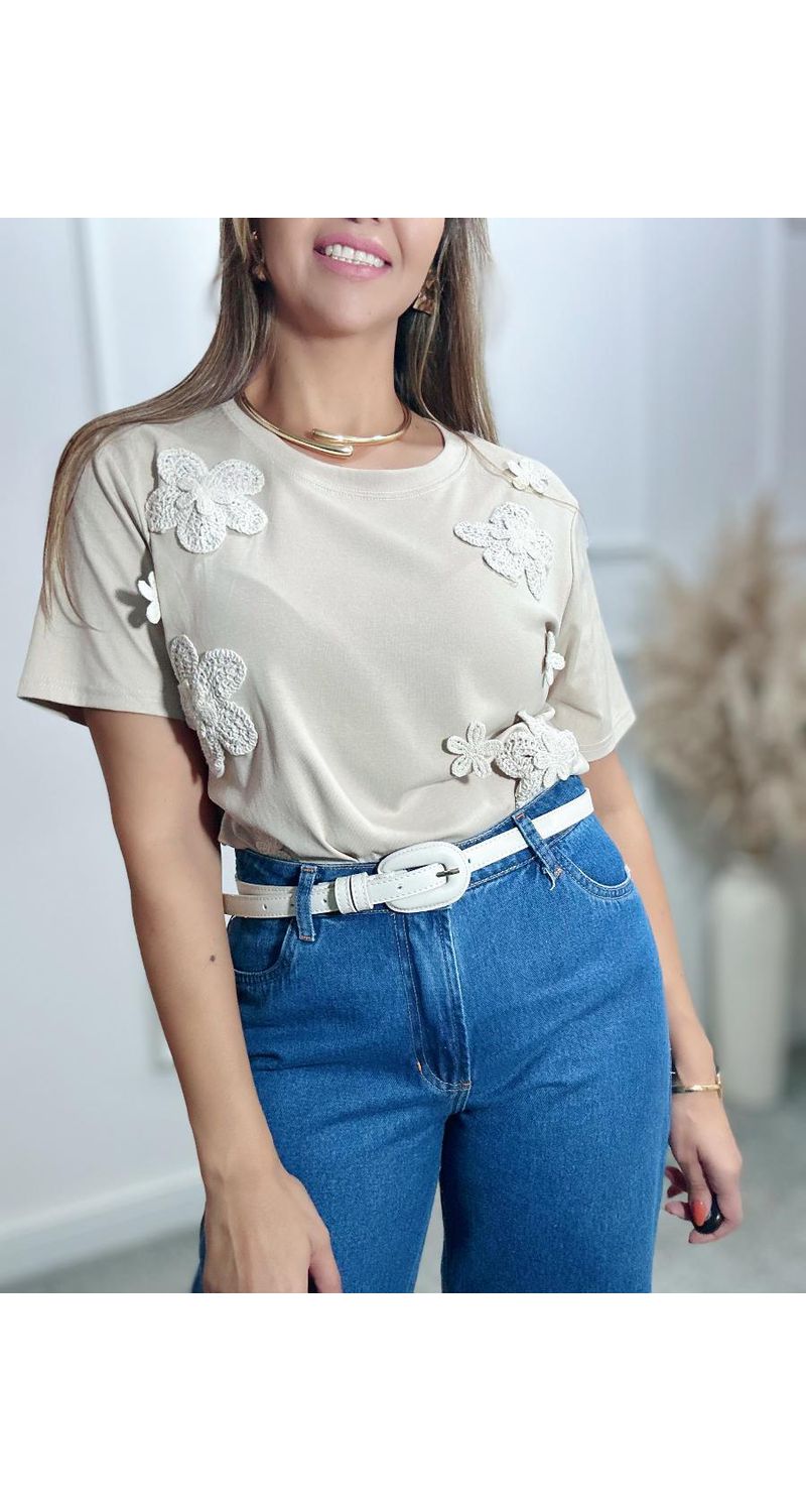 Blusa Flor bordada Ref:3550