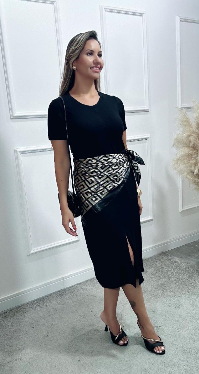 Vestido Laura Midi Moletinho Preto