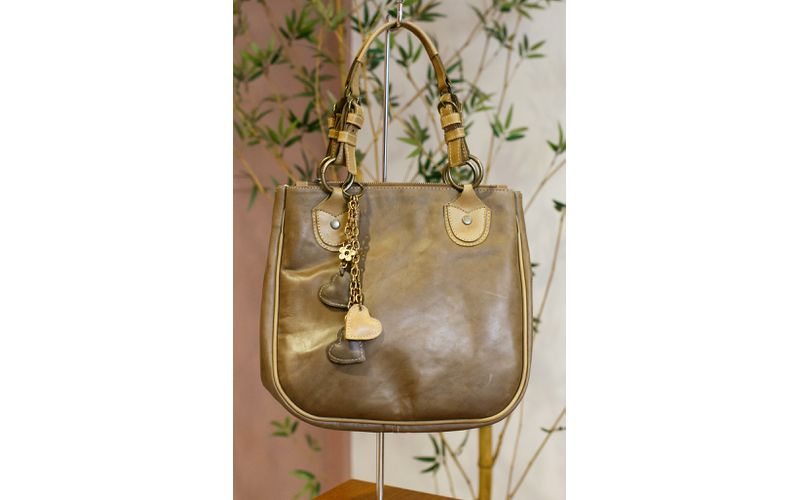 Bolsa em Couro Legítimo de Ombro 