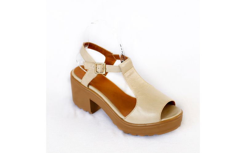 Sandália em Couro Legítimo Off White - 2464