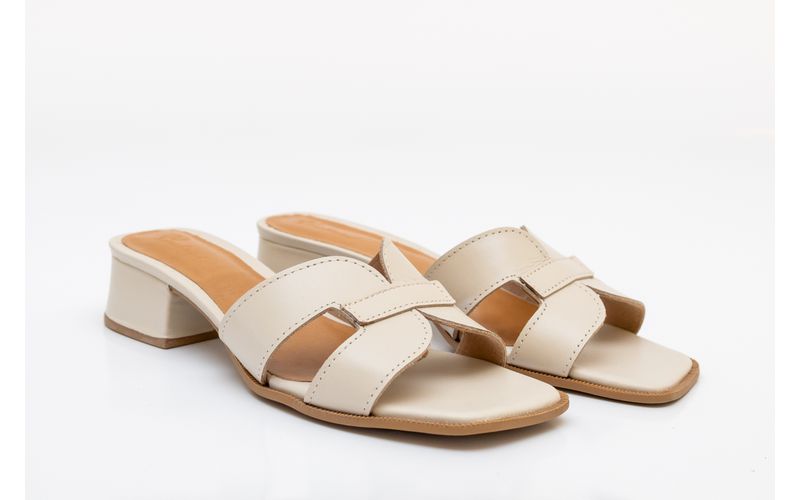 Tamanco em Couro Legítimo Off White - 6310