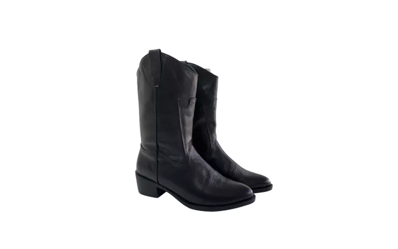 Bota cano médio em Couro Legítimo Preto - 19092