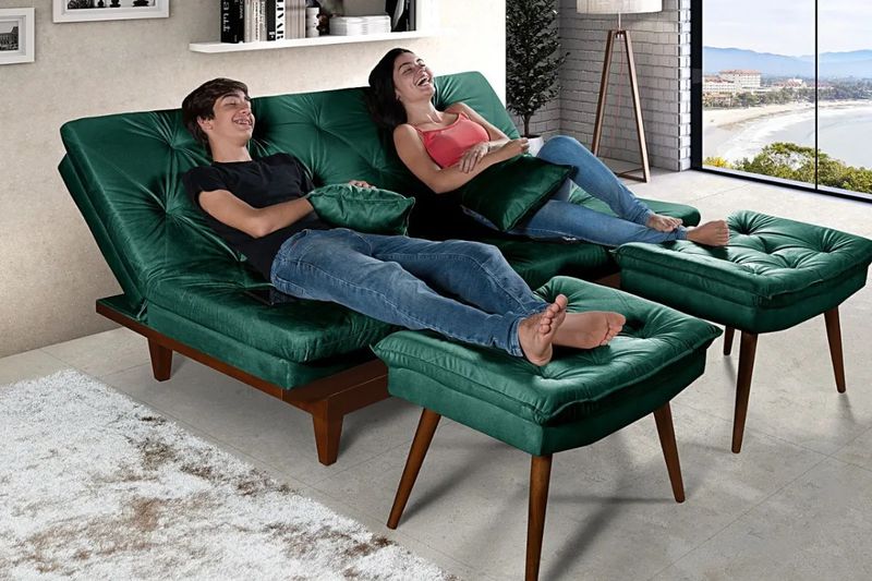 Sofá Cama Verde Caribe em Suede + Duas Banquetas -... - Essencial Estofados - Fábrica de Móveis