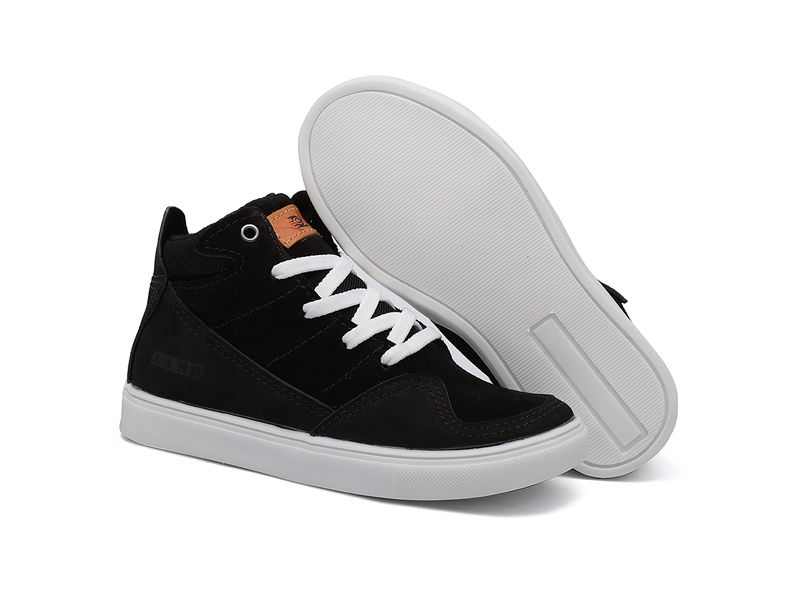 Kids nike skate shoes hotsell
