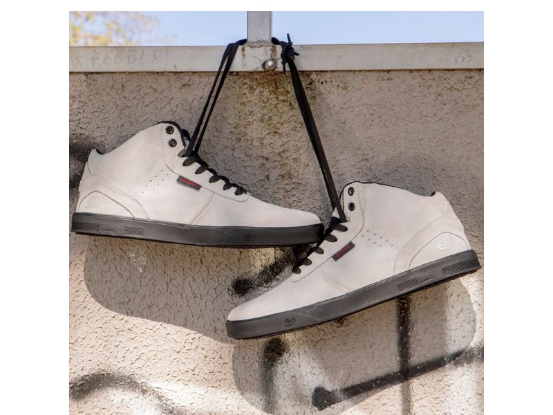 TÊNIS LANDFEET SKATE EPOCH ALVEJADO/PRETO