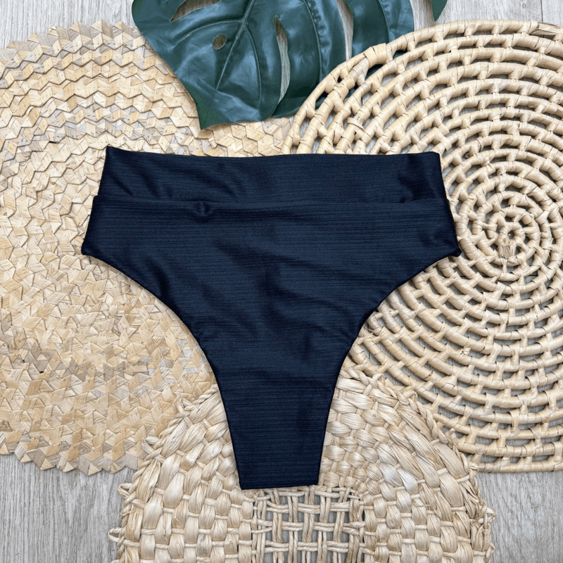 calcinha hot leia preto - Ella Moda Praia