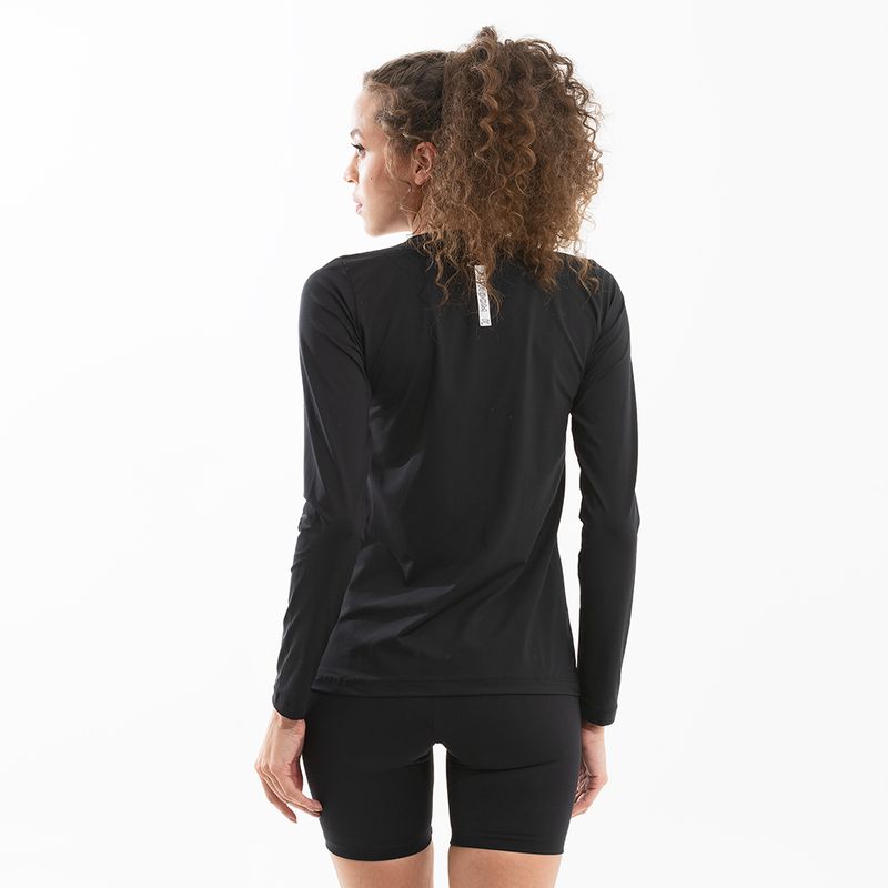 Camiseta Feminina Manga longa - Preta