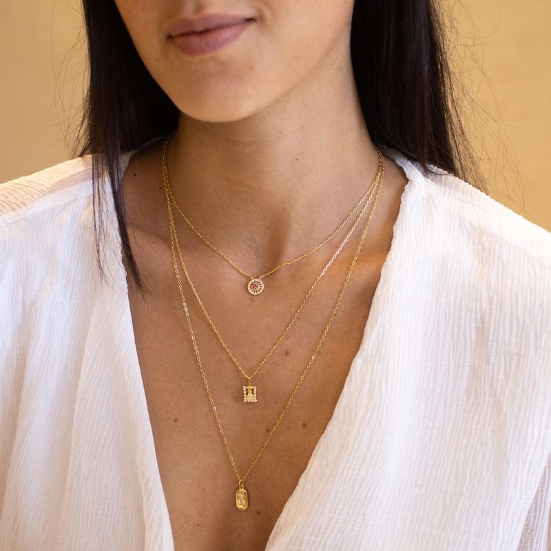 Colar Love- banho ouro 18k