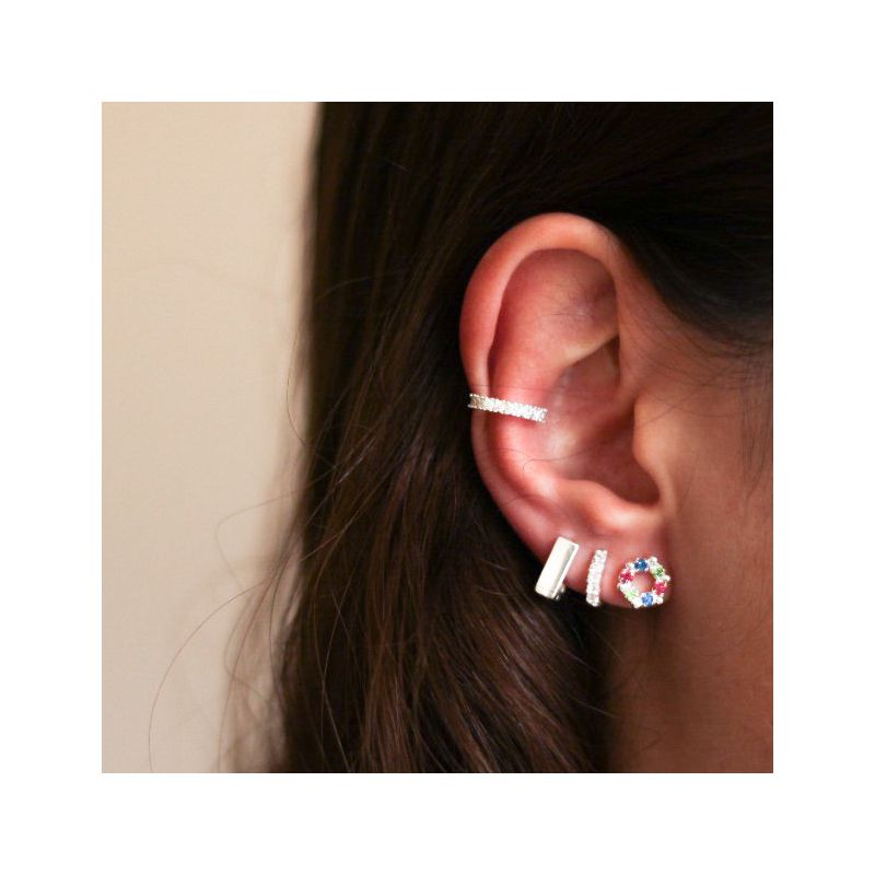 Argola Cravejada Cristal- banho prata 