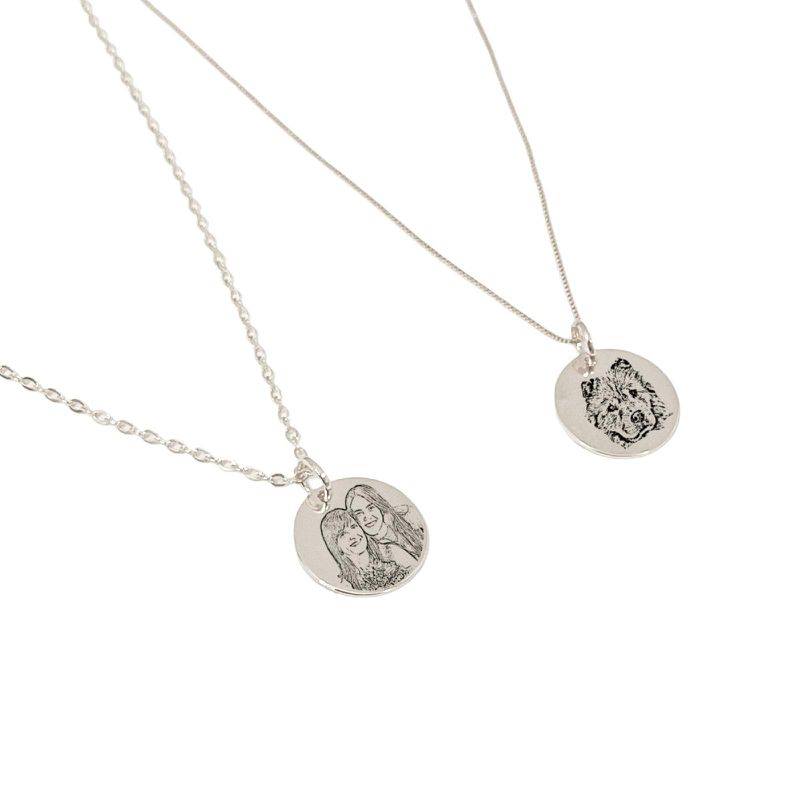 Colar Medalha P- banho prata (leia a descrição)