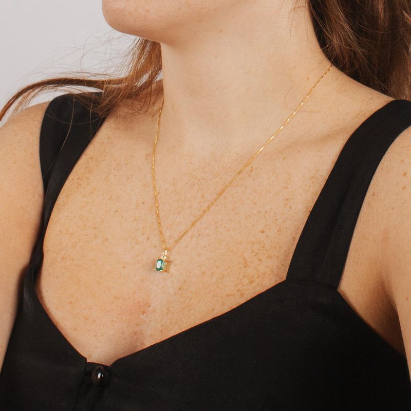 Colar Esmeralda- banho ouro 