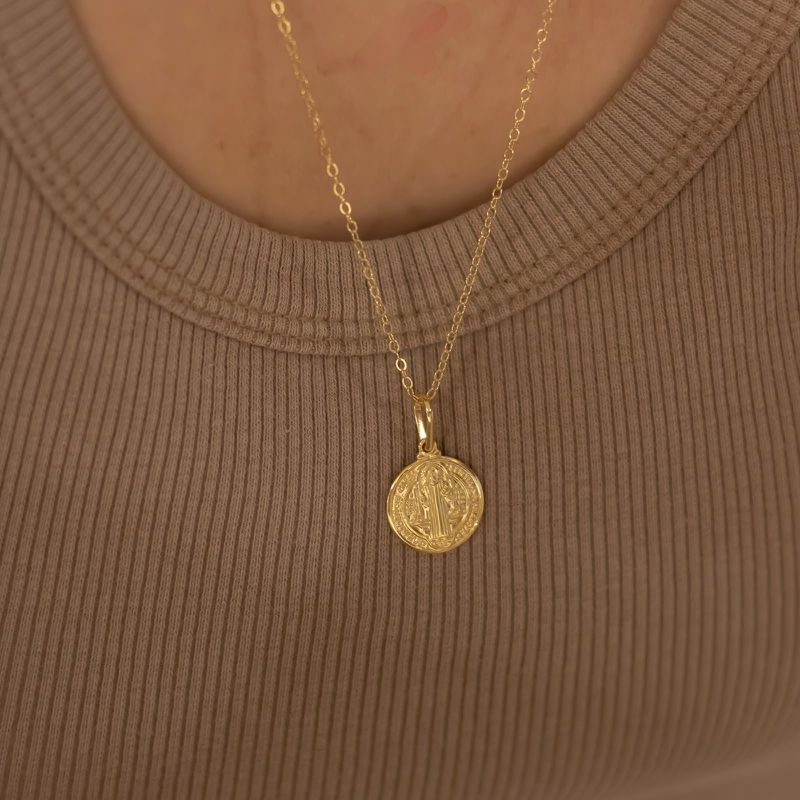 Colar longo são bento-Banho ouro 18k