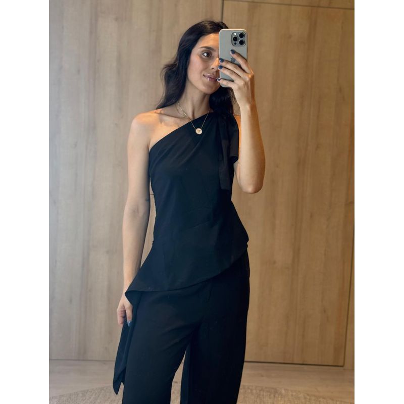 BLUSA NULA MANGA PRETA