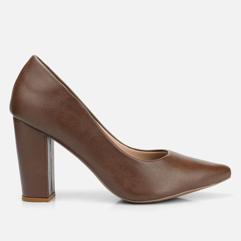 Scarpin marrom hot sale escuro