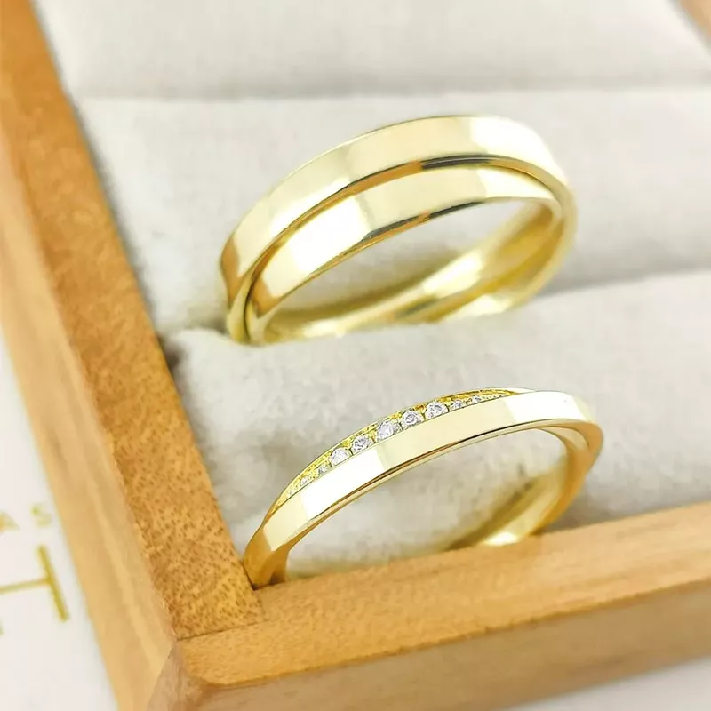 Aliança Em Ouro 18k Roma 4mm e 6mm Polida Reta