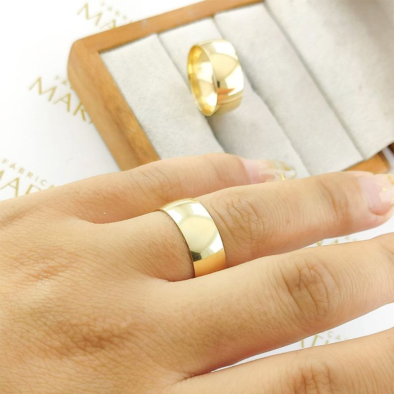 Alianças Em Ouro 18k Albânia 8mm Polida Meia Cana