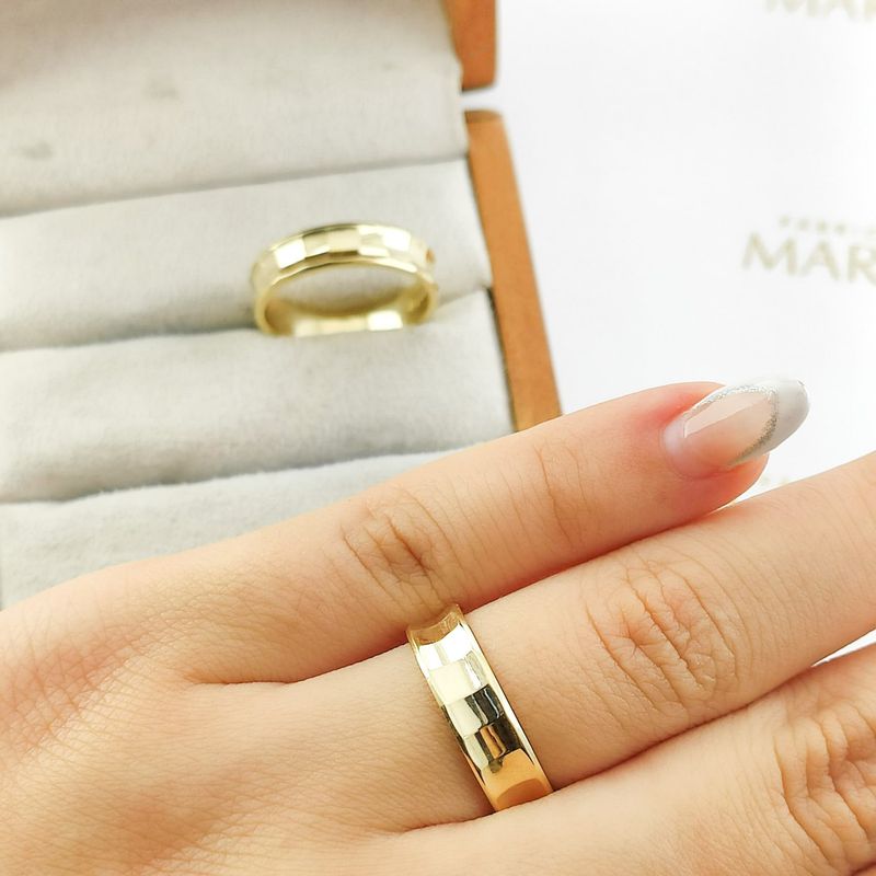 Alianças Em Ouro 18k Escócia 4mm Diamantadeira Côncava