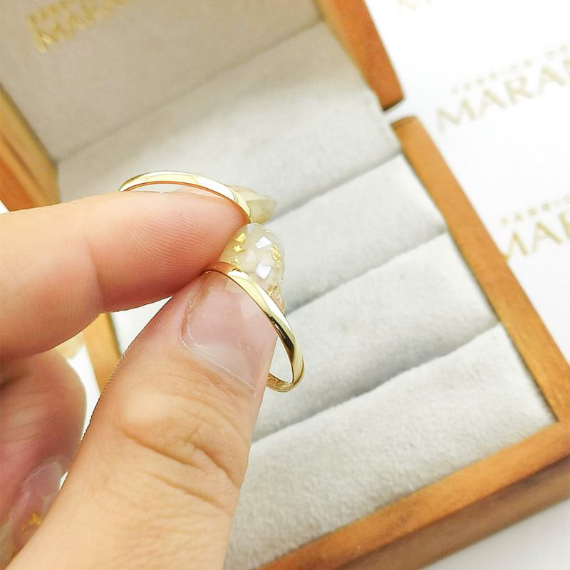 Alianças Em Ouro 18k Kiev 1.5mm Polida Meia Cana
