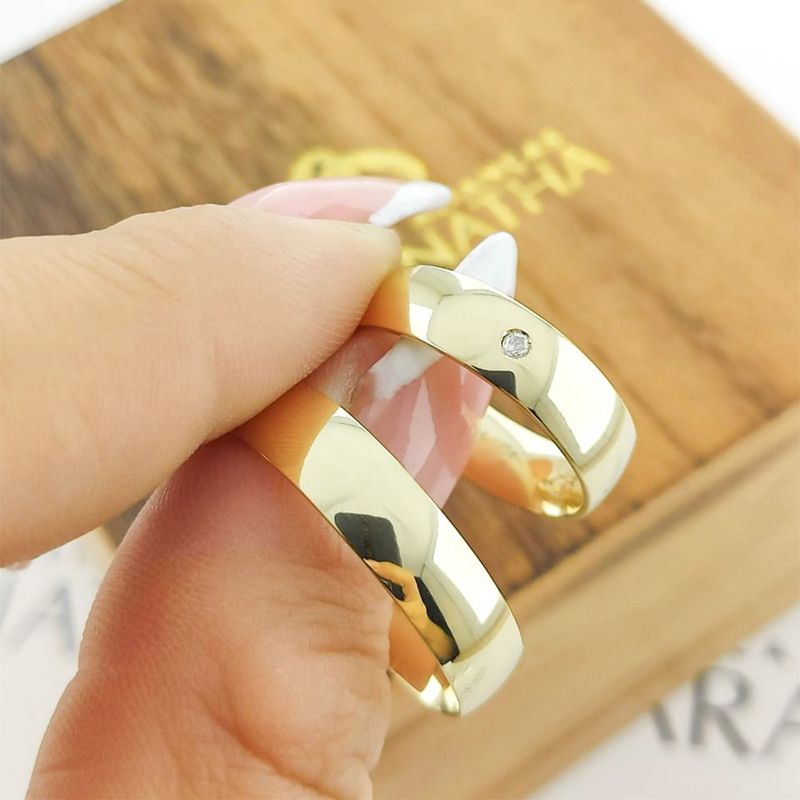 Alianças Em Ouro 18k Londres 5mm Polida Meia Cana