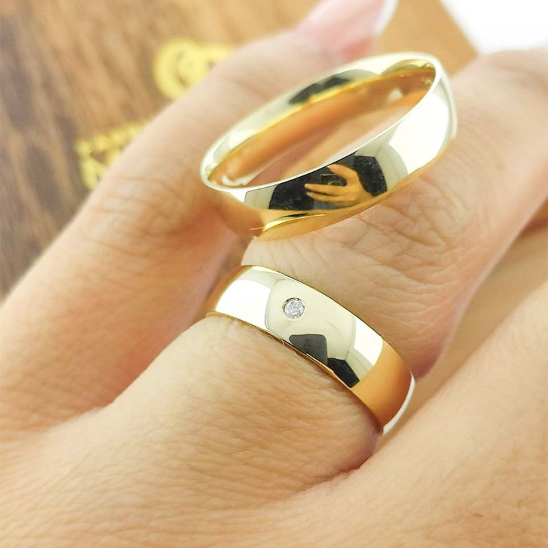 Alianças Em Ouro 18k Londres 5mm Polida Meia Cana