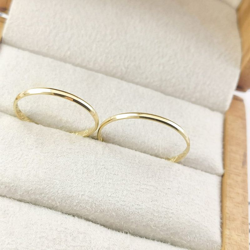 Alianças Em Ouro 18k Moroni 1.2mm Polida Reta Chanfrada