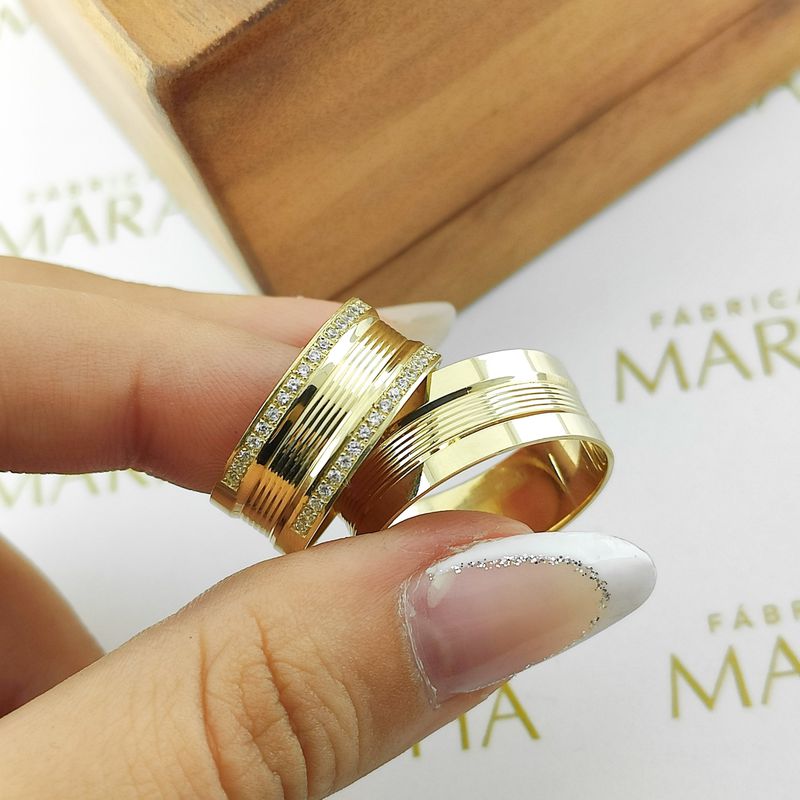 Alianças Em Ouro 18k Zagrebe 8mm Polida Reta