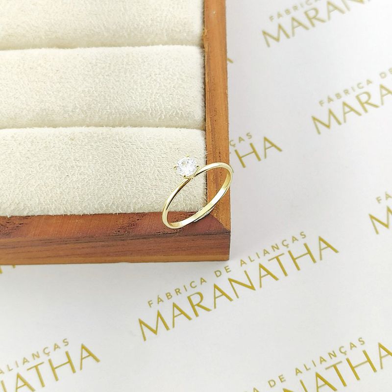 Anel De Noivado Alice Em Ouro 18k