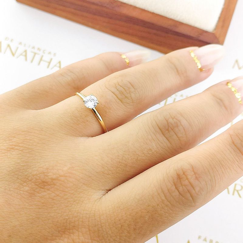 Anel De Noivado Alice Em Ouro 18k