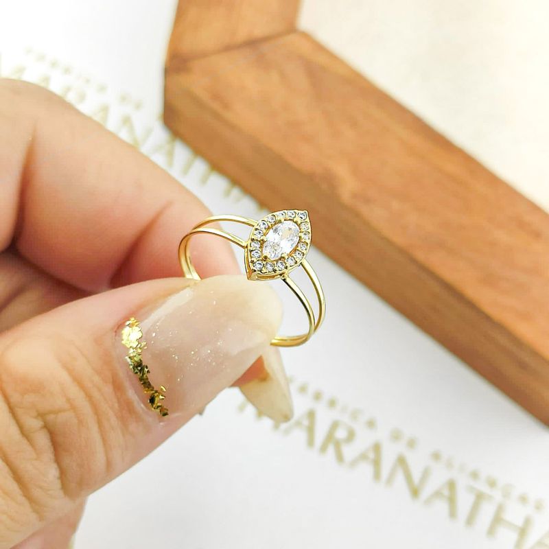 Anel De Noivado Hermosa Em Ouro 18k