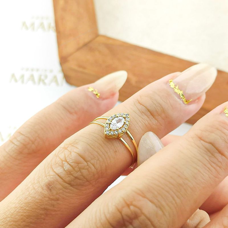 Anel De Noivado Hermosa Em Ouro 18k