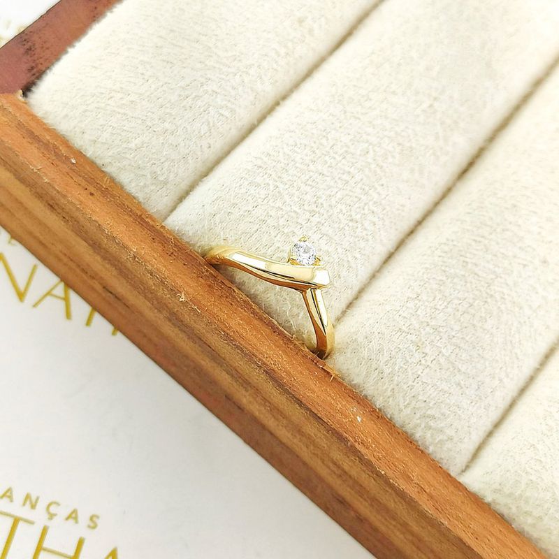 Anel De Noivado Letícia Em Ouro 18k
