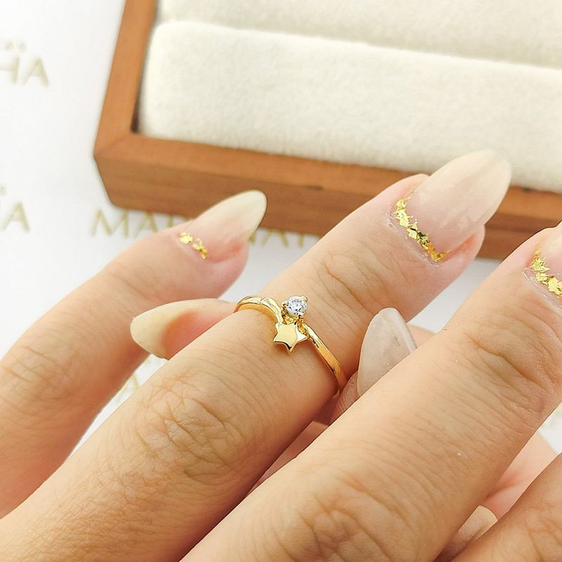 Anel De Estrela Beatriz Em Ouro 18k