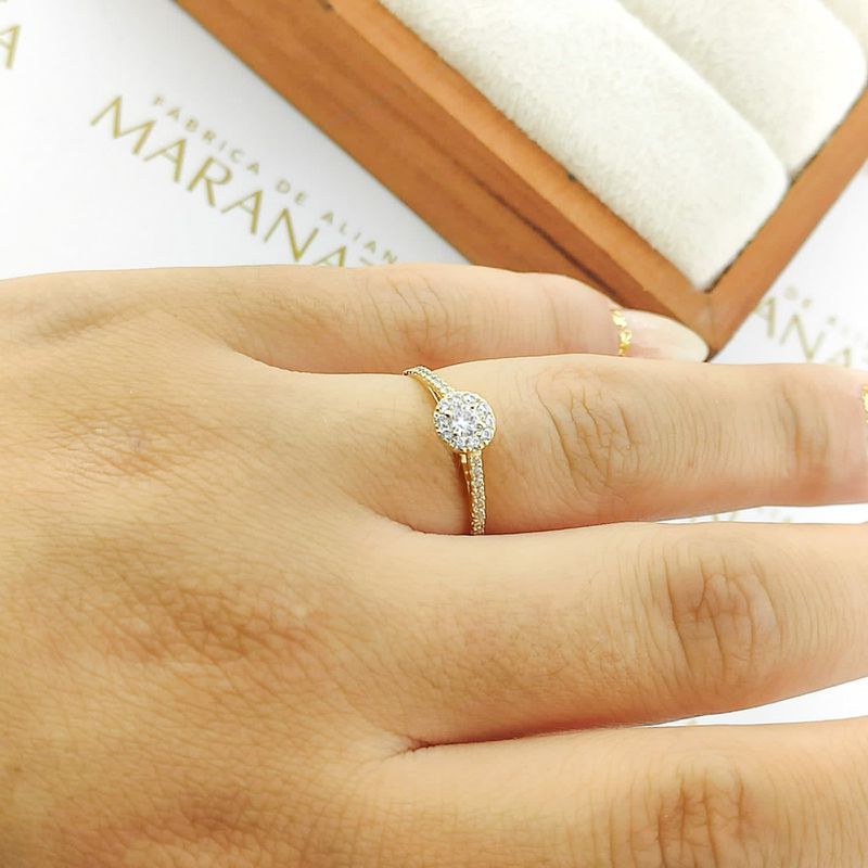 Anel De Noivado Yasmin Em Ouro 18k