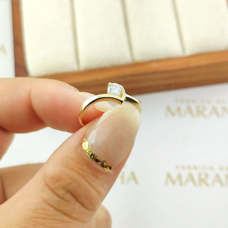 Anel De Noivado Luciane Em Ouro 18k