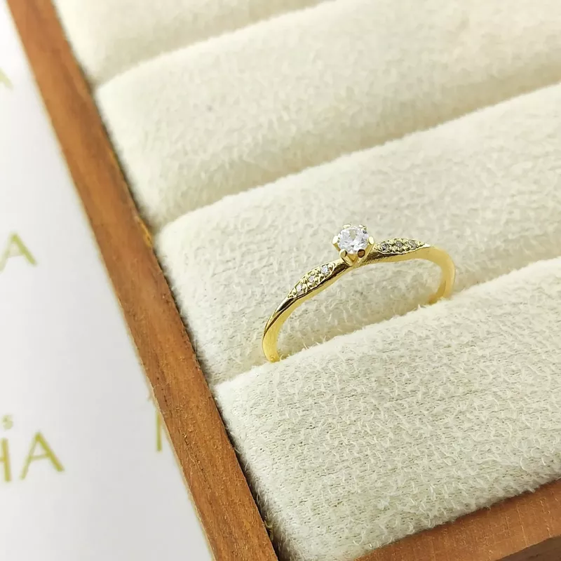 Anel De Noivado Cecília Em Ouro 18k